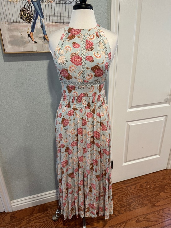Jaase Dresses & Skirts - Jaase Sz Small Halter Maxi Dress in Light Blue and Pink Floral with Sexy Back